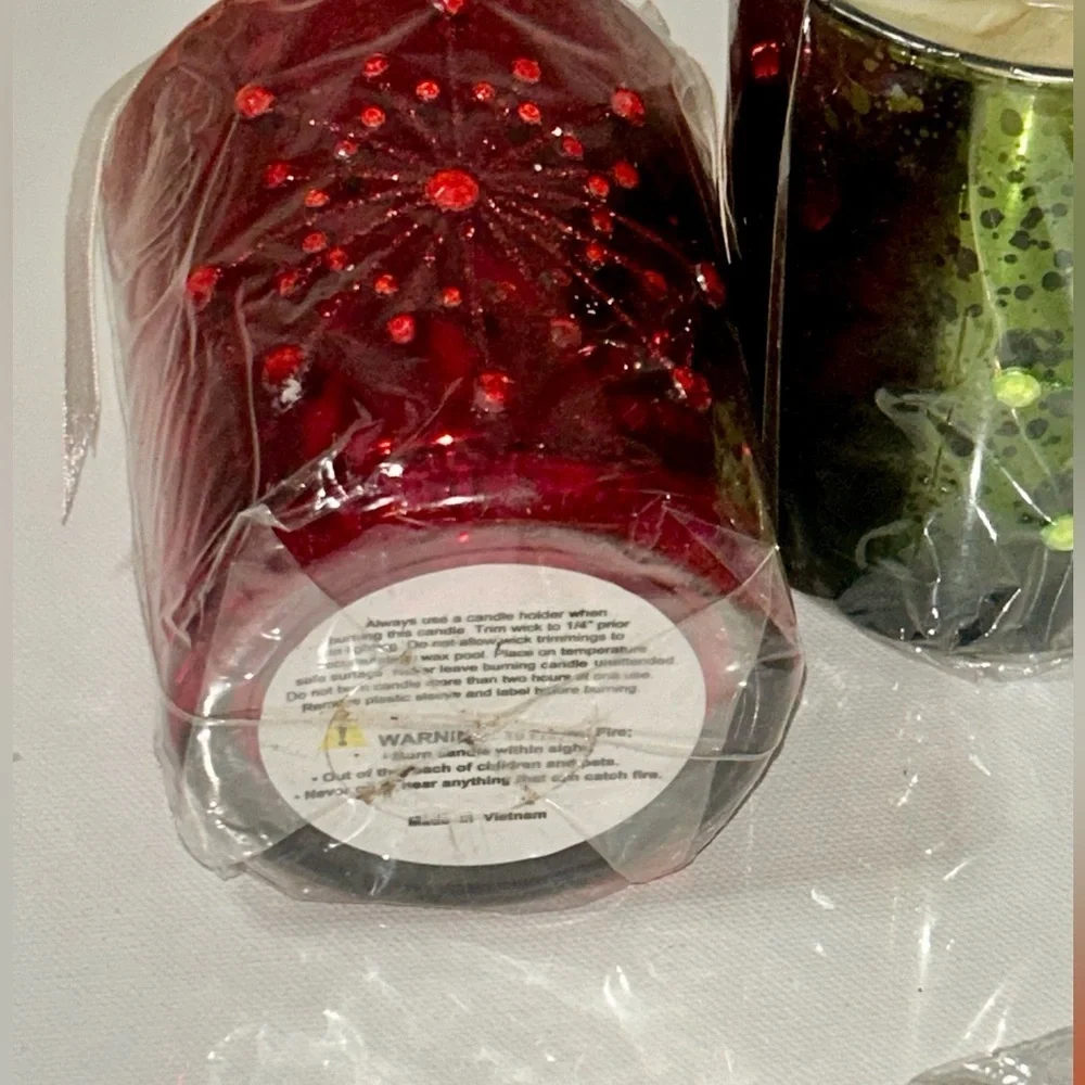 New Red and Green Holiday Coasters and Candles Set Party Decorations NWT
